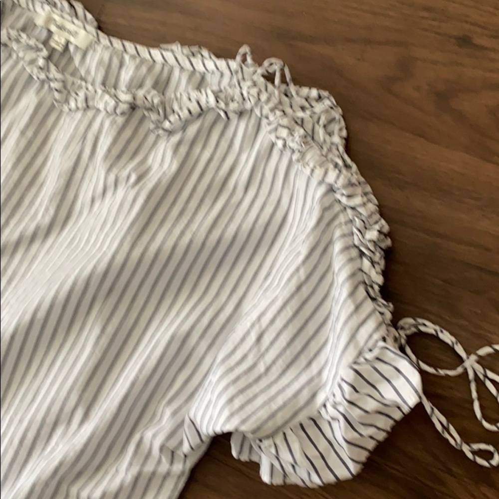 MADEWELL TIE SHOULDER RUFFLE TOP - Picture 3 of 4